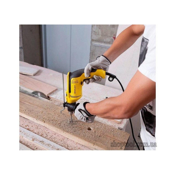 Дриль ударний електричний STANLEY 600 Вт ключовий патрон ≤13 мм SDH600