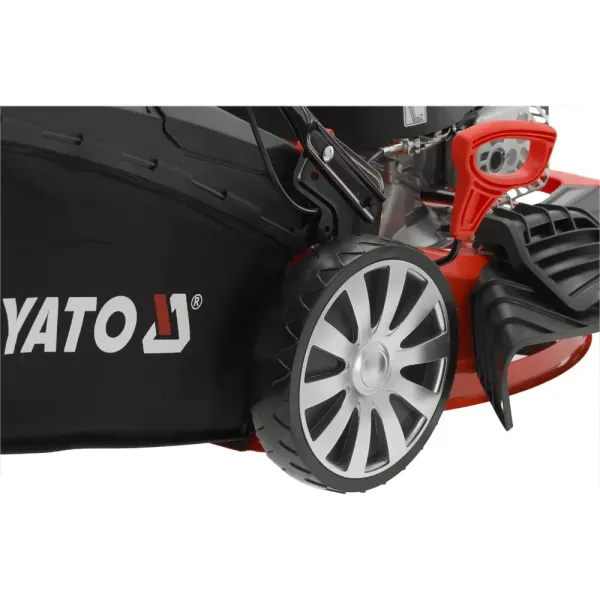Газонокосарка бензинова з приводом YATO 2.4 кВт ширина різання 46 см збірник 62 л YT-85525