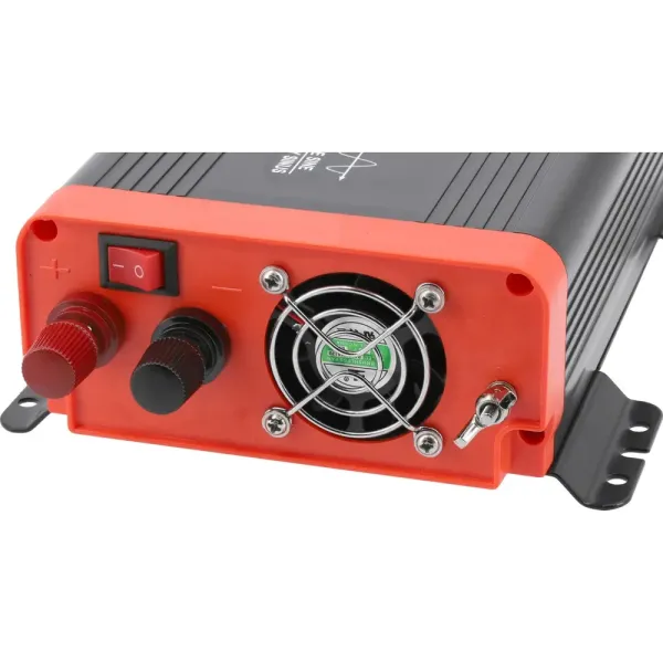 Перетворювач напруги YATO з 12 В DC на 230 В 600 Вт/1200 Вт AC USB чиста синусоїда YT-81482