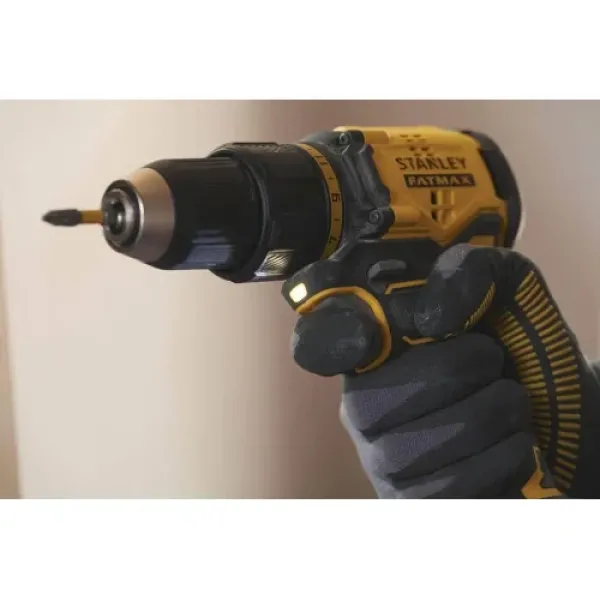 Дриль-шурупокрут безщітковий акумуляторний STANLEY FATMAX 18В 2х2А·год 60 Нм SFMCD710D2K-QW SFMCD710D2K-QW