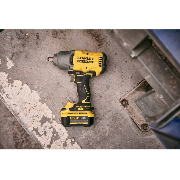 Гайковерт ударний безщітковий STANLEY FATMAX V20 18 В 949 Нм 1/2' 4 А·год SFMCF940M1-QW SFMCF940M1-QW